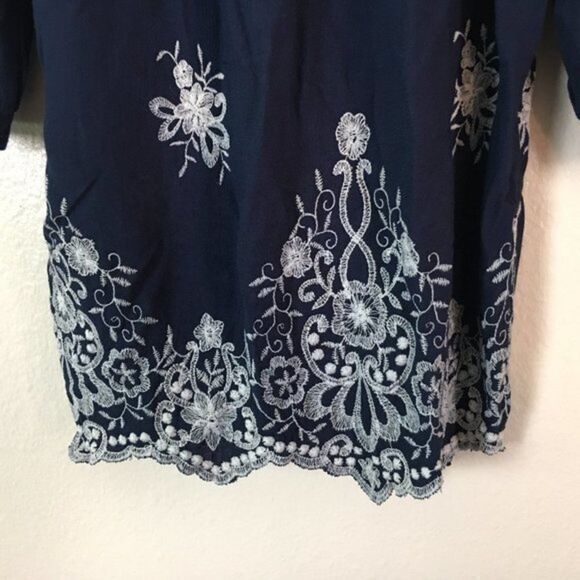 Misa Los Angeles Embroidered Dress Size S Navy Blue Rayon White Embroidery - Picture 12 of 15